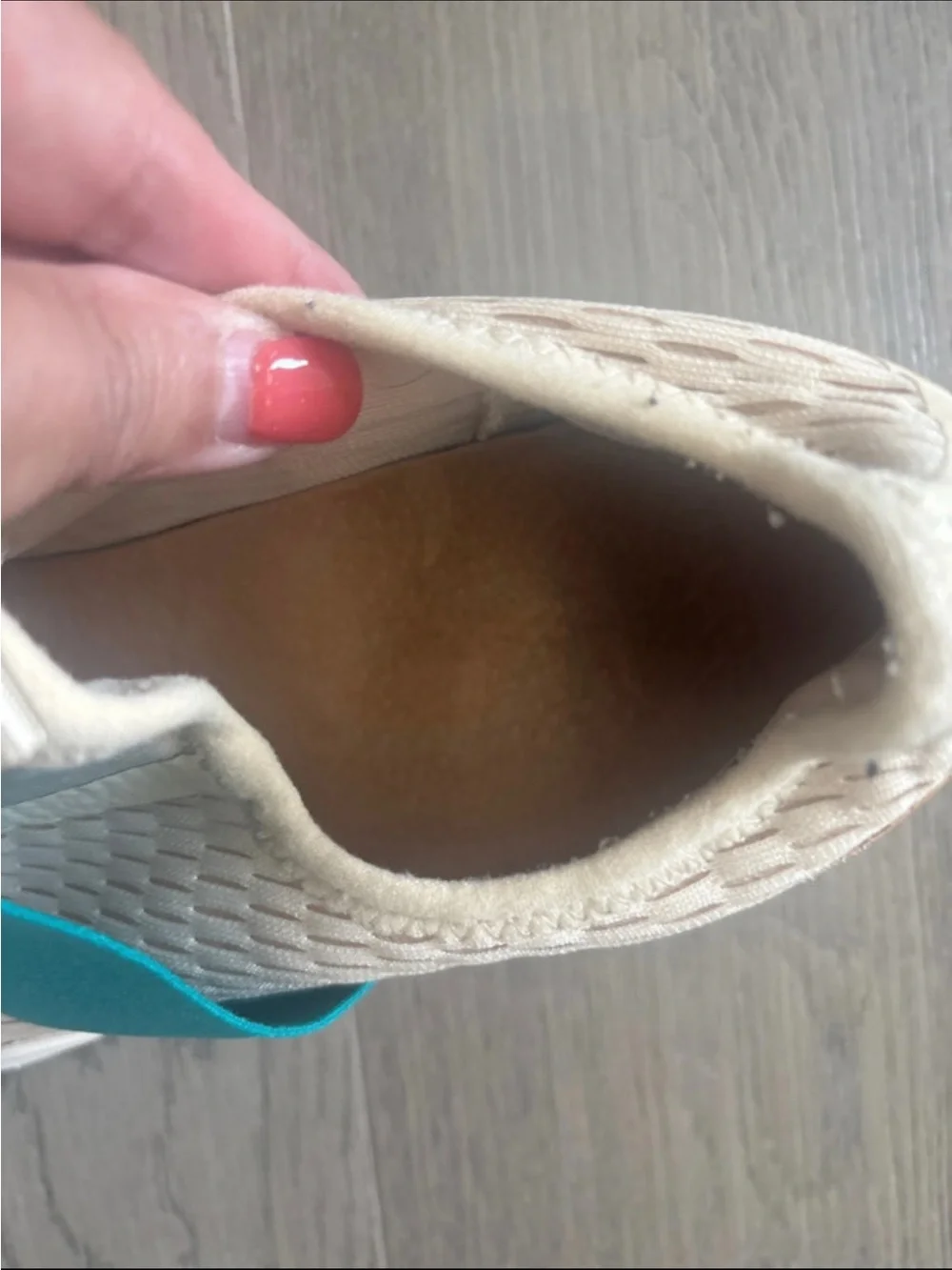 Sorel Cream and Teal Slip-On Sneakers with Gum Sole